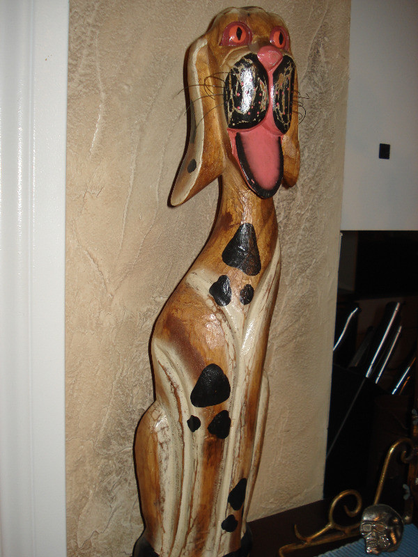 Chien de bois. dans Art et objets de collection  à Granby - Image 4