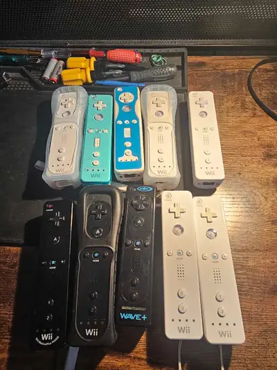 Everything has been tested and works with no issues -Remotes Without Battery Cover ($20 Each) -Remot...