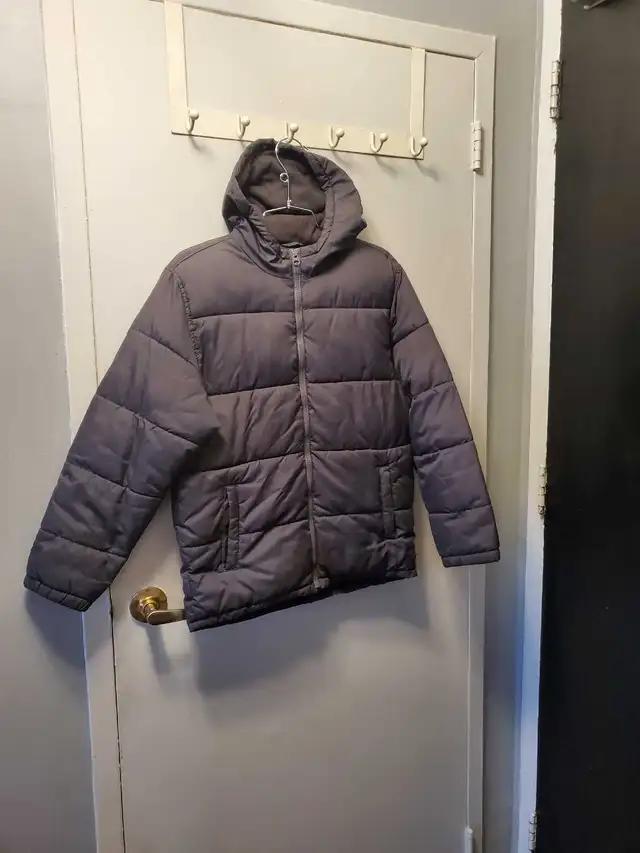 Kids Old Navy Jacket size XL (14 - 16 ) years  in Kids & Youth in Mississauga / Peel Region - Image 2