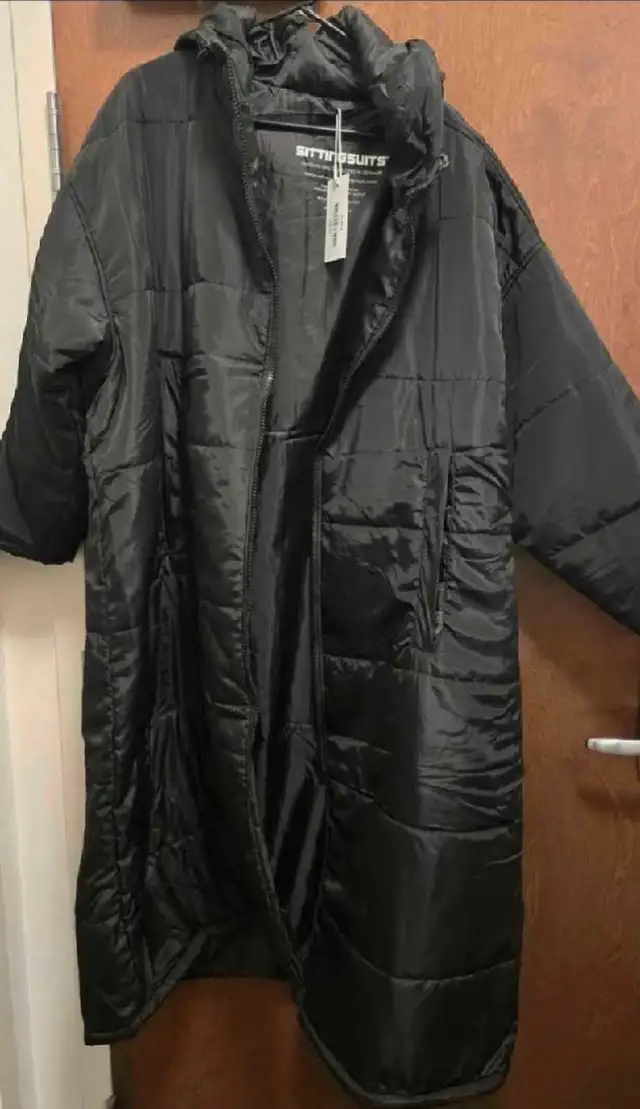Brand new Sittingsuits winter jacket one size628657120660511221