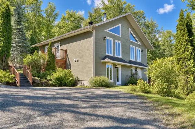 House for Rent in Saint-Sauveur