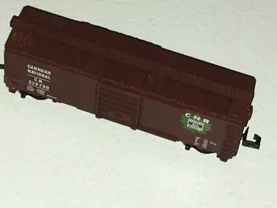 N Scale Atlas Canadian National 528200 CNR Box Car