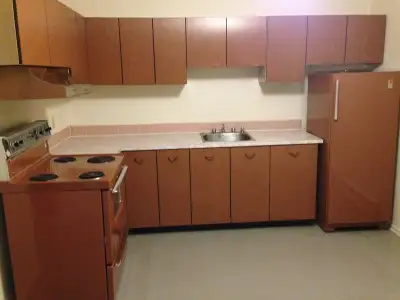 1 Bedroom available Now