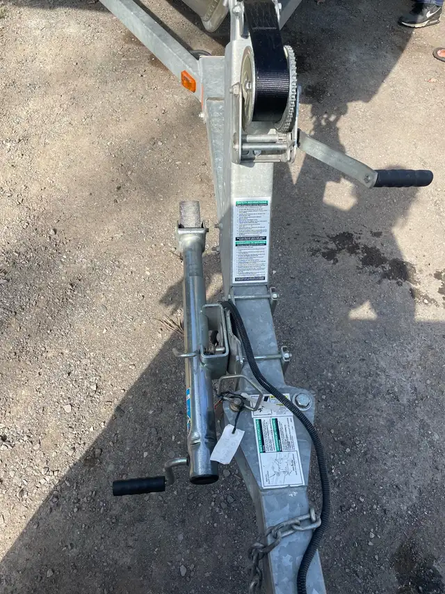 boat and trailer in Boat Parts, Trailers & Accessories in Kingston - Image 8