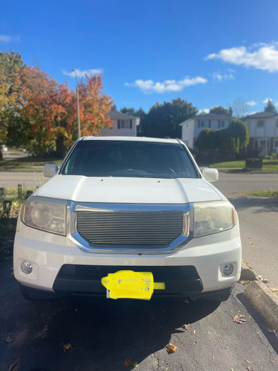 2010 Honda pilot touring 173000 km as is for sale 