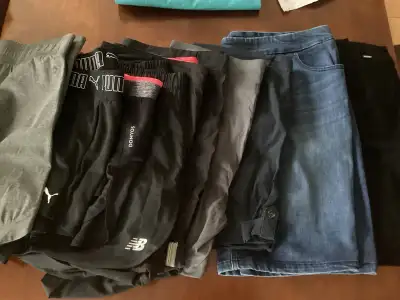 jupe en denin jupe culotte 6 bermudas 3 shorts femme 10$ chacun , View more