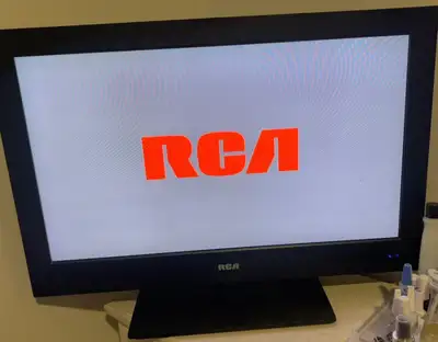 Télévision RCA en bon état, View more