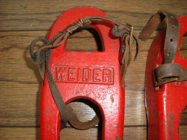 VINTAGE WEIDER HEAVY STEEL BOOTS in Arts & Collectibles in Norfolk County - Image 2