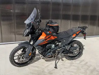 2020 KTM 390 adventure with 6900kms.Upgrades include Givi windshield, double take mirrors, sw motech...