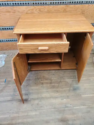 Desk ,filling cabinet & upper shelf made out of real wood not chip board or mdf .
