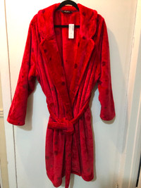 Robe de chambre 2x doux **Neuf**/ Soft Robe 2x **NEW**