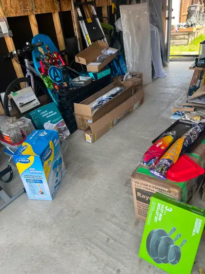 Multiple items garage sale