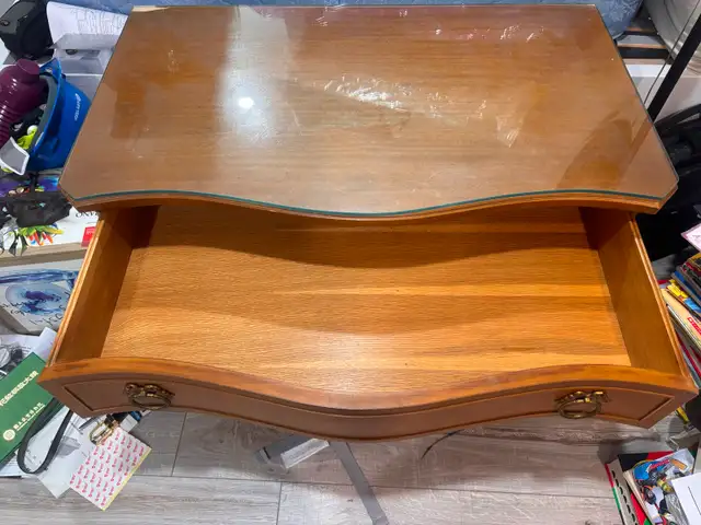 Vintage Solid Wood Chest of Drawers w/ Glass in Dressers & Wardrobes in City of Toronto - Image 4