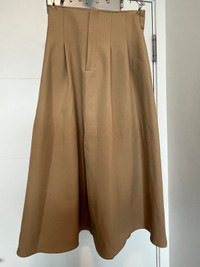 Elegant Pants in light brown 