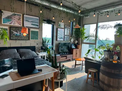 Modern Studio Apartment Central Winnipeg