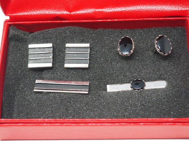 Two Sets of Vintage of Matching Cufflinks and Tie Clips in Jewellery & Watches in St. Albert - Image 2