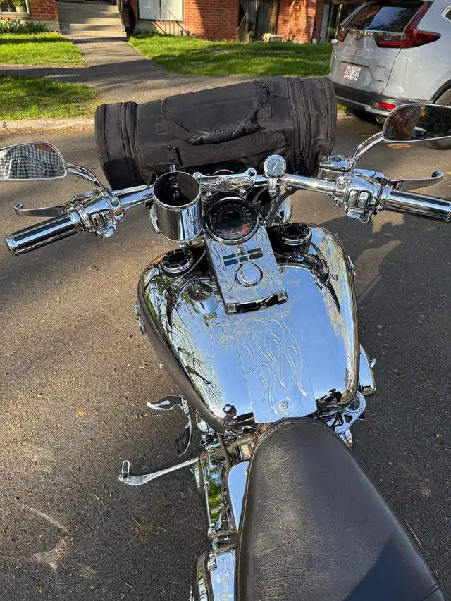 Harley Davidson 1991 customs édition  Chrome in Street, Cruisers & Choppers in Longueuil / South Shore - Image 10