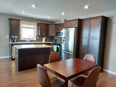 Furnished 2 Bed 2 Bath Condo in Stonebridge for Rent (August 1)