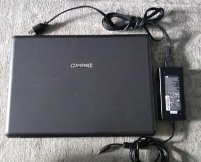 Compaq Presario V6105NR 15" notebook with power supply& battery, View more