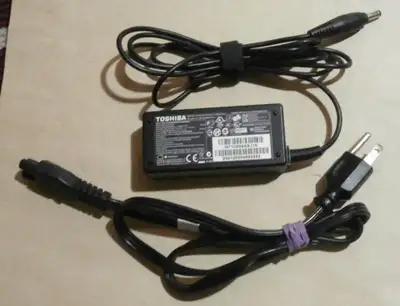 Toshiba PA3822E-1AC3 Genuine OEM Laptop Charger Adapter 19V, View more
