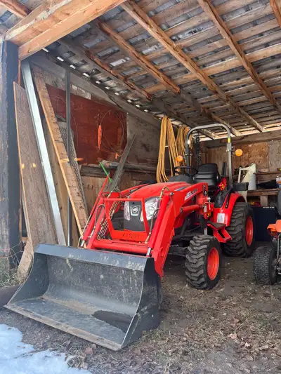 Like new KIOTI KL2510 Tractor with PTO drive snow blower 203 hrs, in very good condition. $22,000 ob...