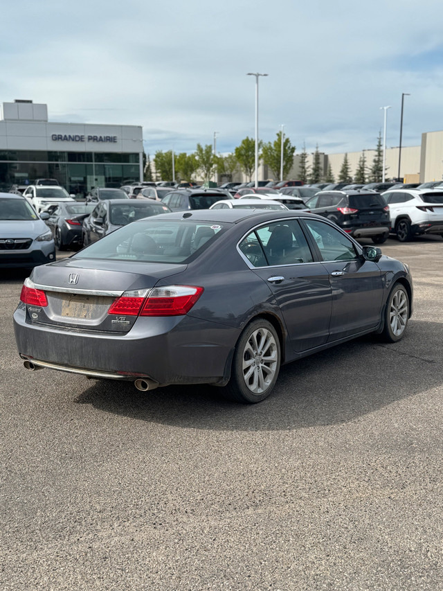 2014 Honda Accord Touring in Cars & Trucks in Grande Prairie - Image 3