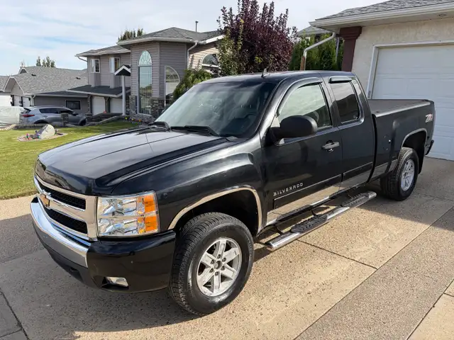 2007 Chevrolet Silverado 1500 4x4 – 4.8L V8 1LT