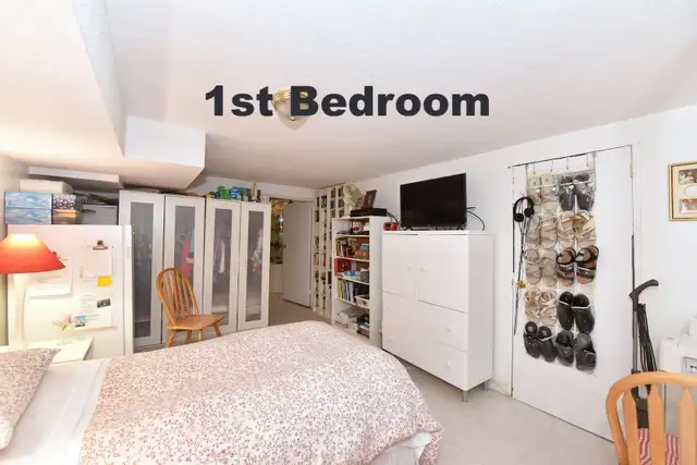 Spacious Basment apartment [Sep 1st] in Room Rentals & Roommates in City of Toronto - Image 5