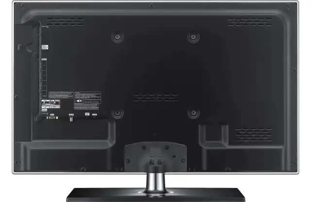 Samsung 4 HDMI Input UN32D400032 720p LED - LCD HDTV in TVs in Kitchener / Waterloo - Image 4