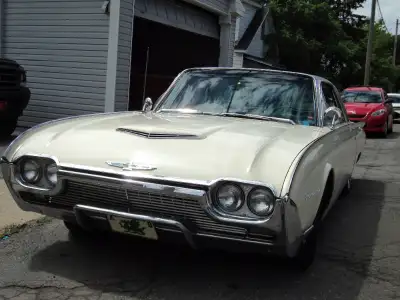 1961 FORD THUNDERBIRD, California car, in Canada since 1977, second owner since 1978, excellent cond...
