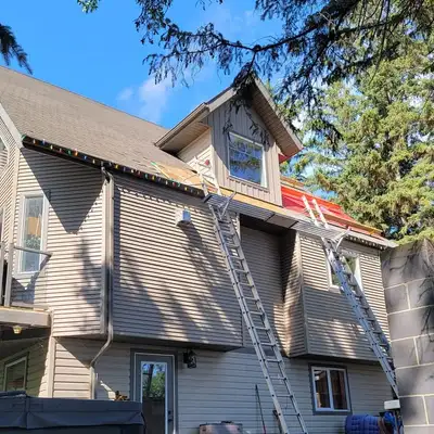 Local Experienced Tradesman / Handyman & truck for hire . - Roofing - Siding, Soffit and Fascia - De...