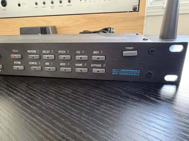 Alesis QuadraVerb Plus577399439334451201