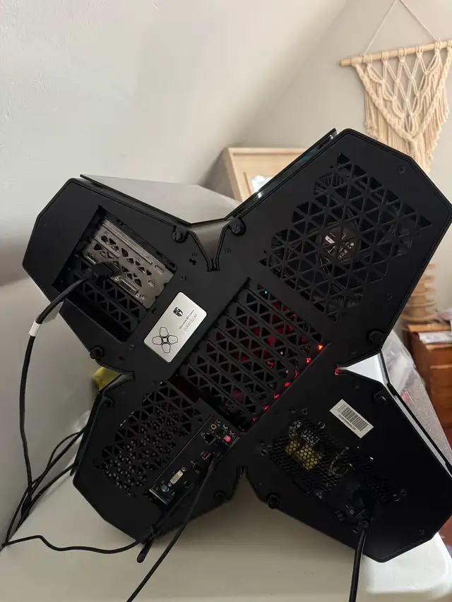 GTX 1660 Gaming PC – 16GB RAM – Rare Deepcool Quadstellar Case in Desktop Computers in Brantford - Image 4
