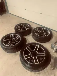 Chevy Silverado 22" Wheels