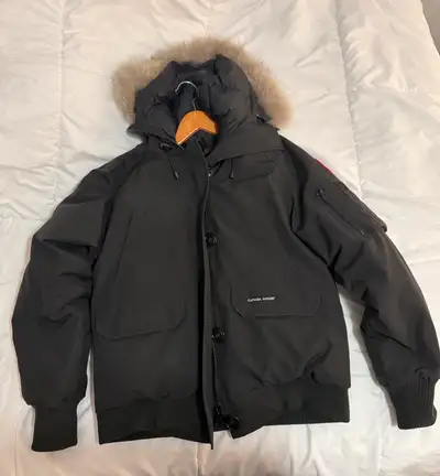 Canada Goose Bomber Jacket size large women’s , View more