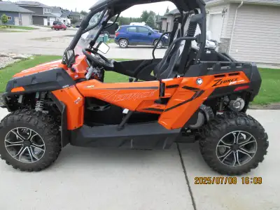 NEVER USED stored in garage windshield , head/rear and turn lights,4WD,4WD Lock and warning lights,...