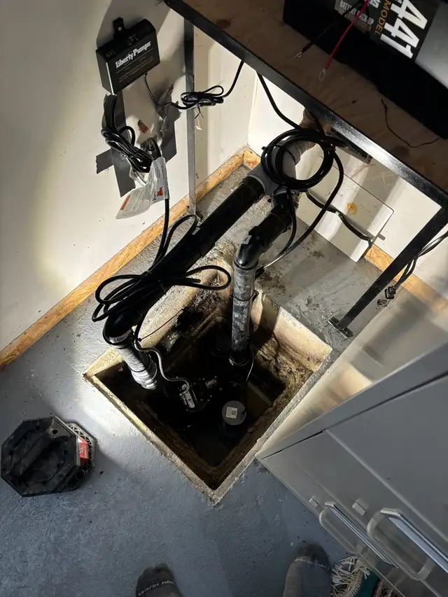 plumber/plombier62864354487810123