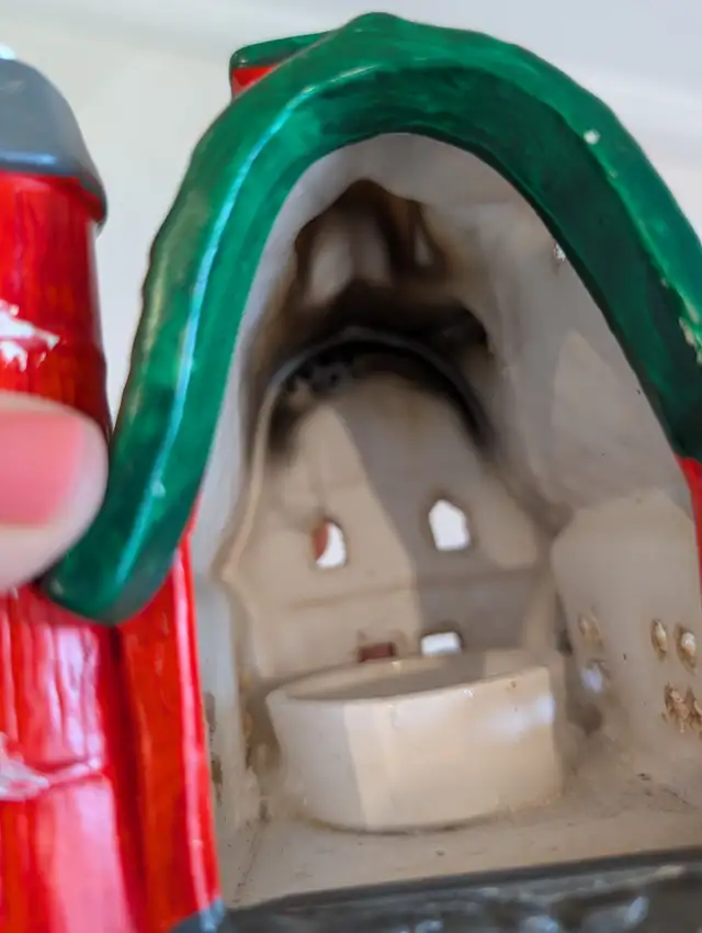 Christmas Village Ceramic Red Barn Tealight lit in Holiday, Event & Seasonal in Markham / York Region - Image 6