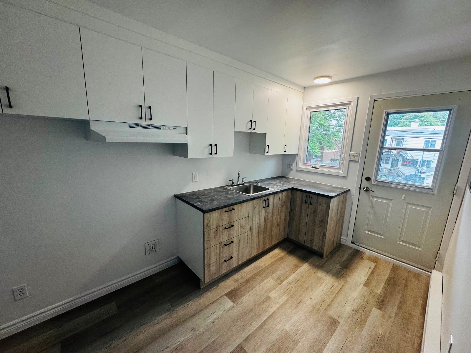 5 1/2 à louer àquébec — photo 2