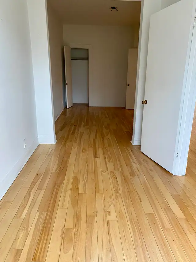 Grand 61/2 à louer/Plateau Mont-Royal in Long Term Rentals in City of Montréal - Image 5