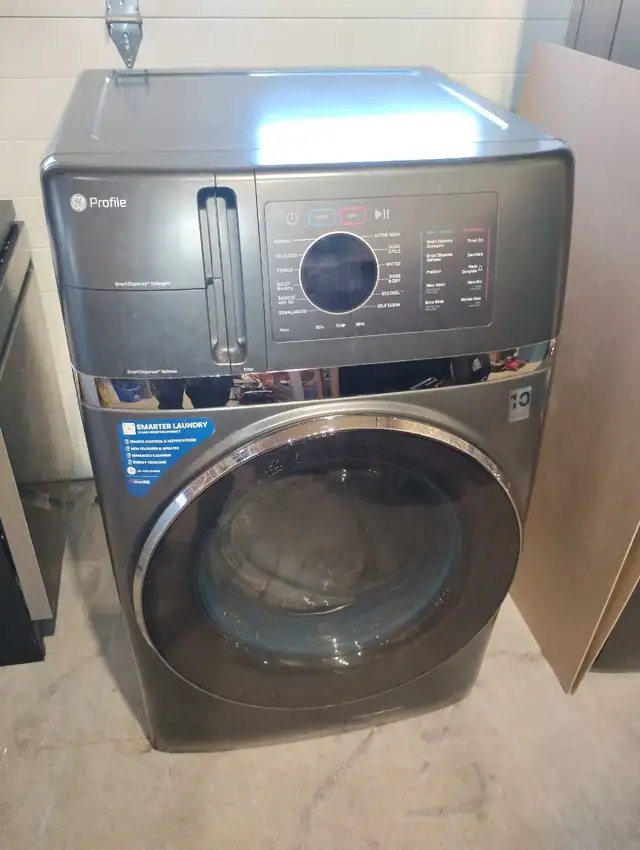 2 in 1 Washer/Dryer Combo in Washers & Dryers in Oakville / Halton Region - Image 2