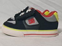 Toddler DC Shoes Size 5