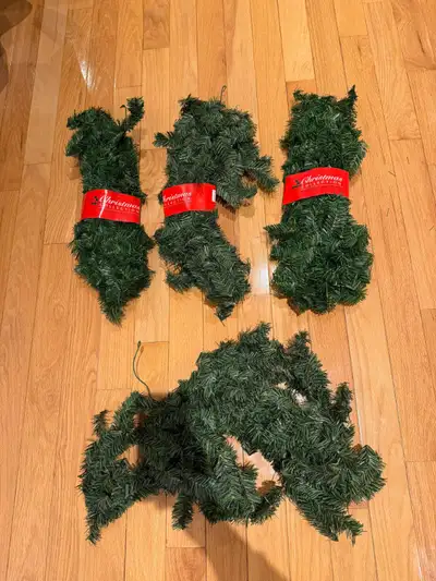 Christmas tree leaves, View more