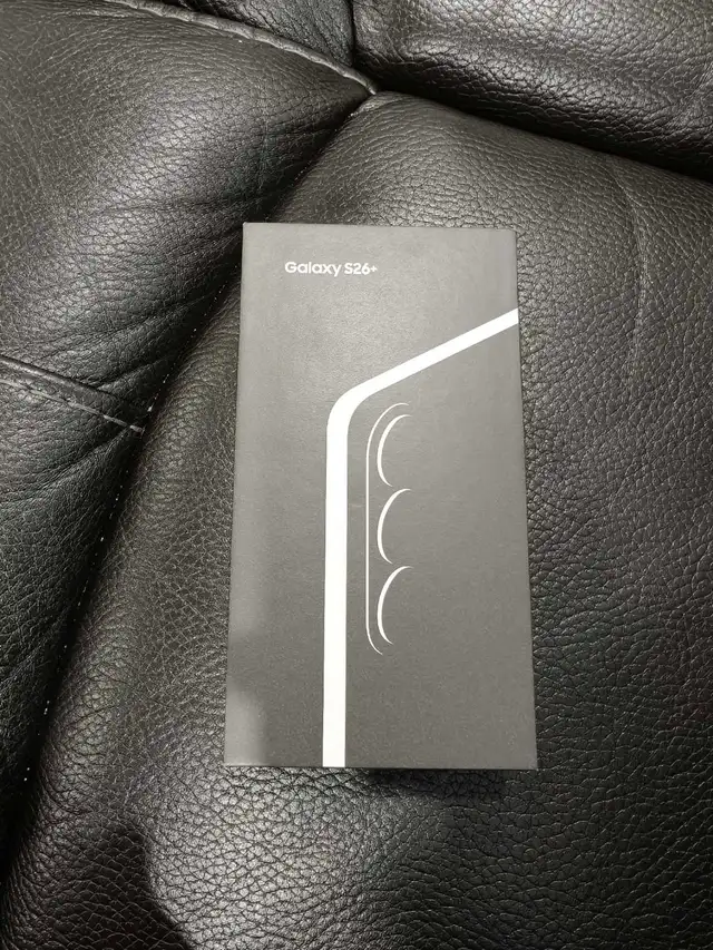 Samsung Galaxy S26+ 256GB Silver Shadow in Cell Phones in Oshawa / Durham Region - Image 2