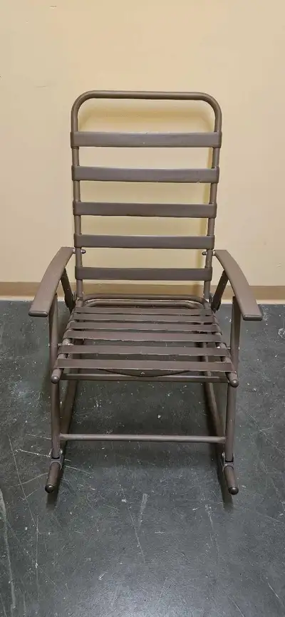 Chaise bercante pliable en métal pour extérieur, View more