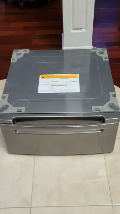 LG 27" Wide Dryer Pedestal, View more