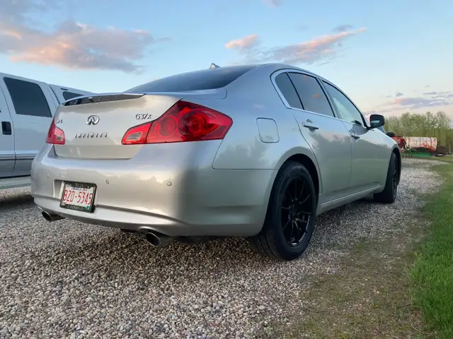 17 inch aluminum alloy wheels with Continental tires 225/55/17 in Tires & Rims in St. Albert - Image 4