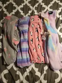 Pyjama fleece onesies size 5