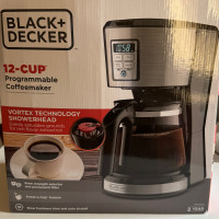 Black + Decker 12 cup programable coffee maker