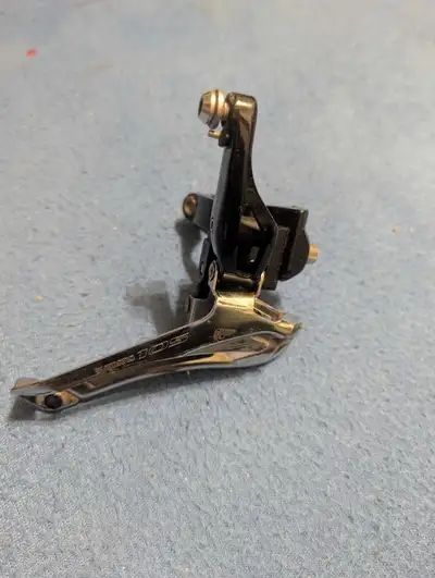 Shimano 105 FD-R7000 Front Derailleur (34.9mm Clamp), View more